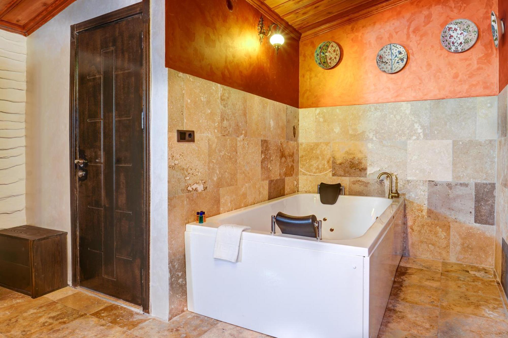 Hotel Moonlight Of Cappadocia Uchisar Exterior foto