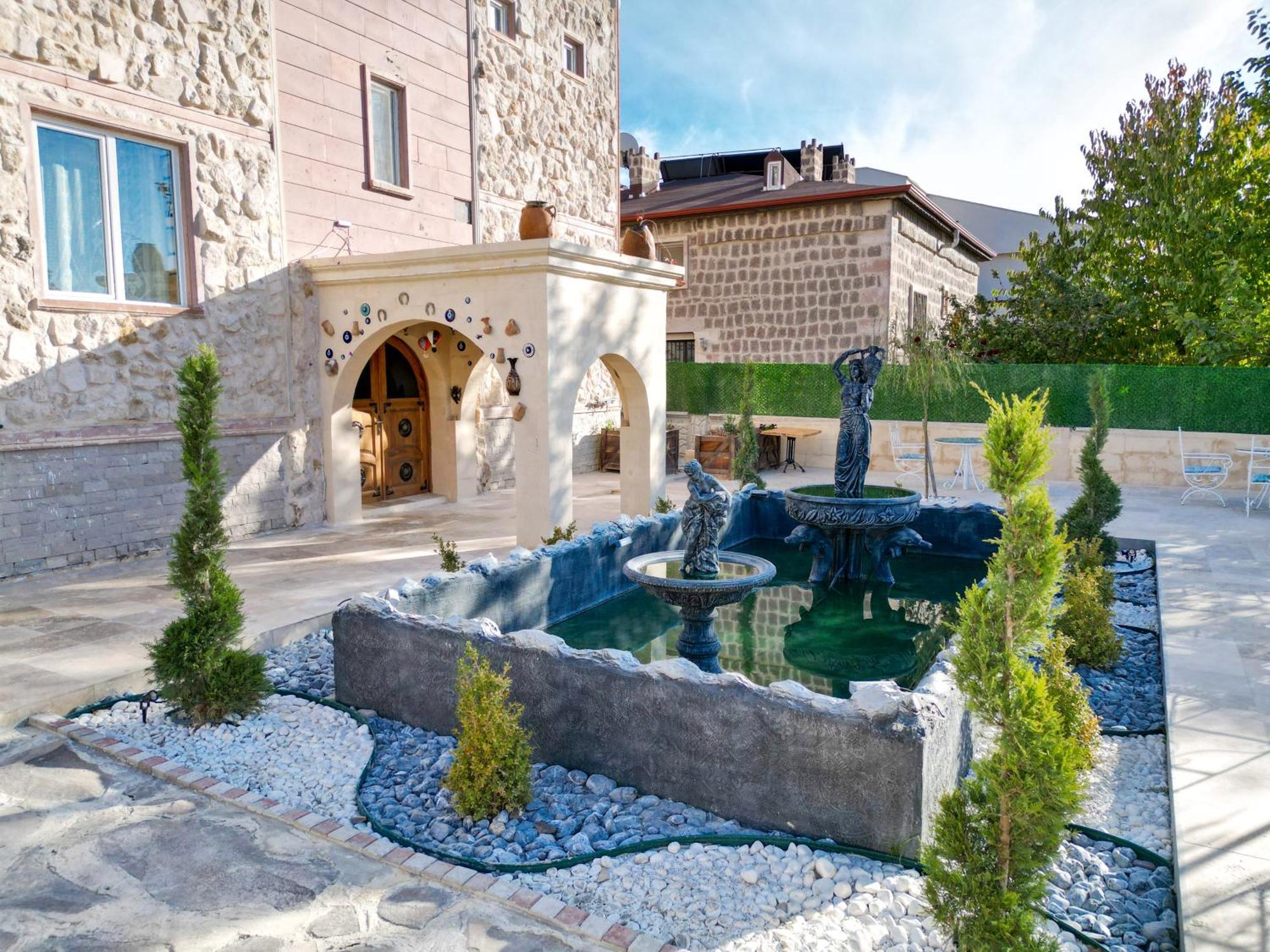 Hotel Moonlight Of Cappadocia Uchisar Exterior foto