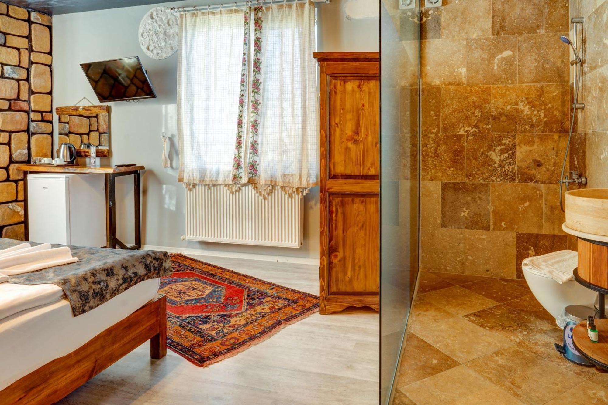 Hotel Moonlight Of Cappadocia Uchisar Exterior foto