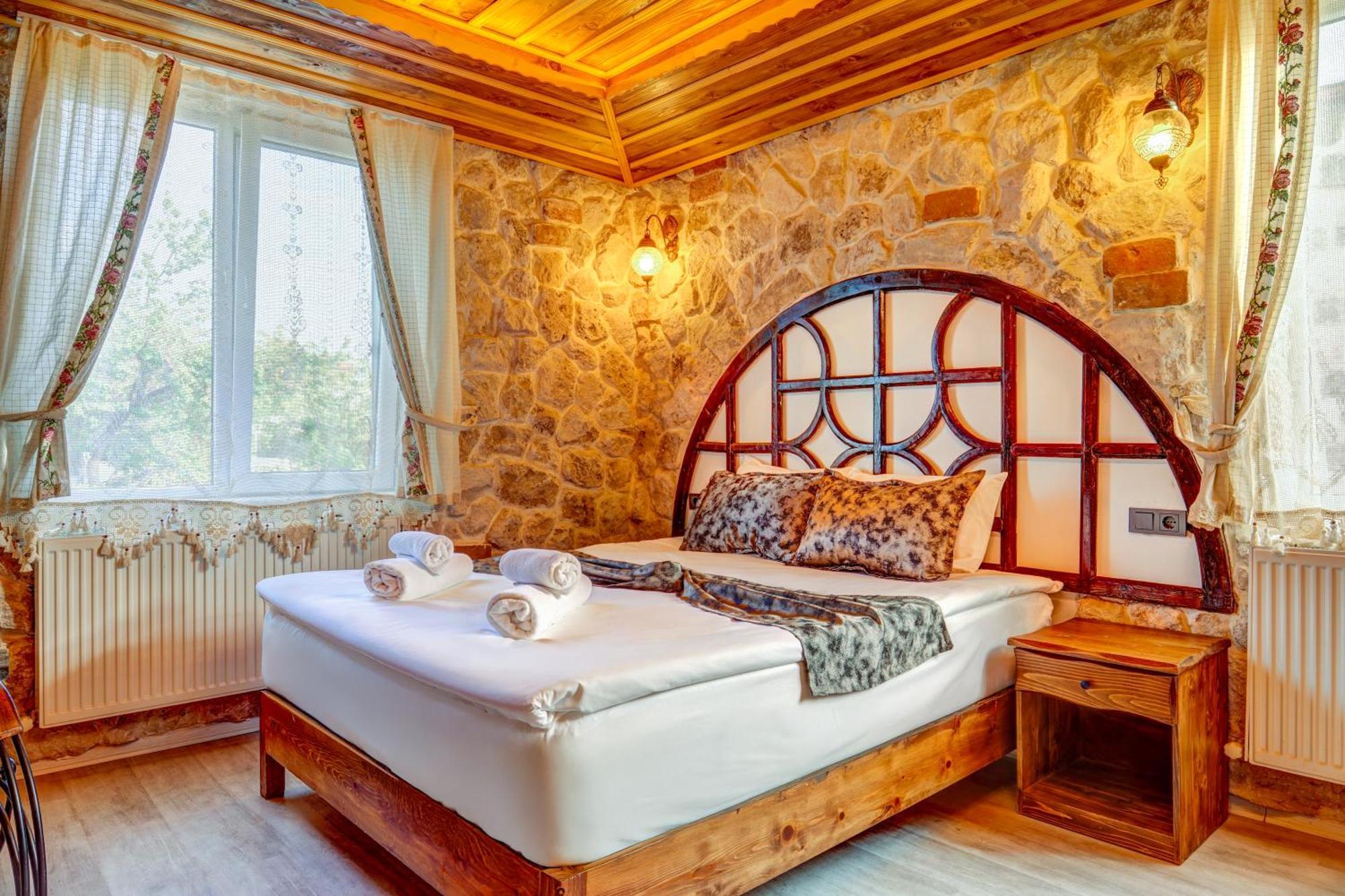 Hotel Moonlight Of Cappadocia Uchisar Exterior foto